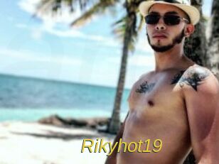 Rikyhot19