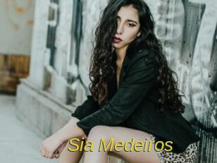 Sia_Medeiros