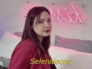 Selenaleone