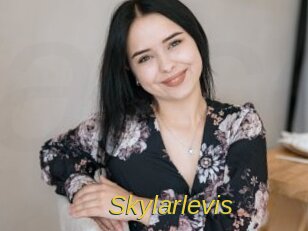 Skylarlevis