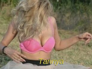 Tannya_