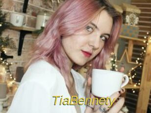 TiaBennety