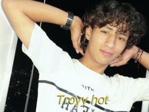 Troyy_hot