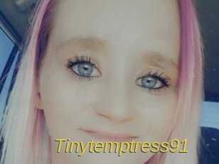Tinytemptress91