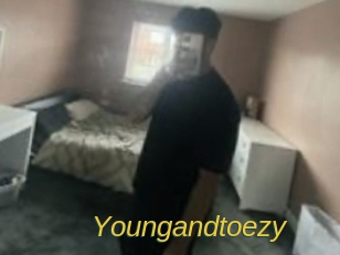 Youngandtoezy